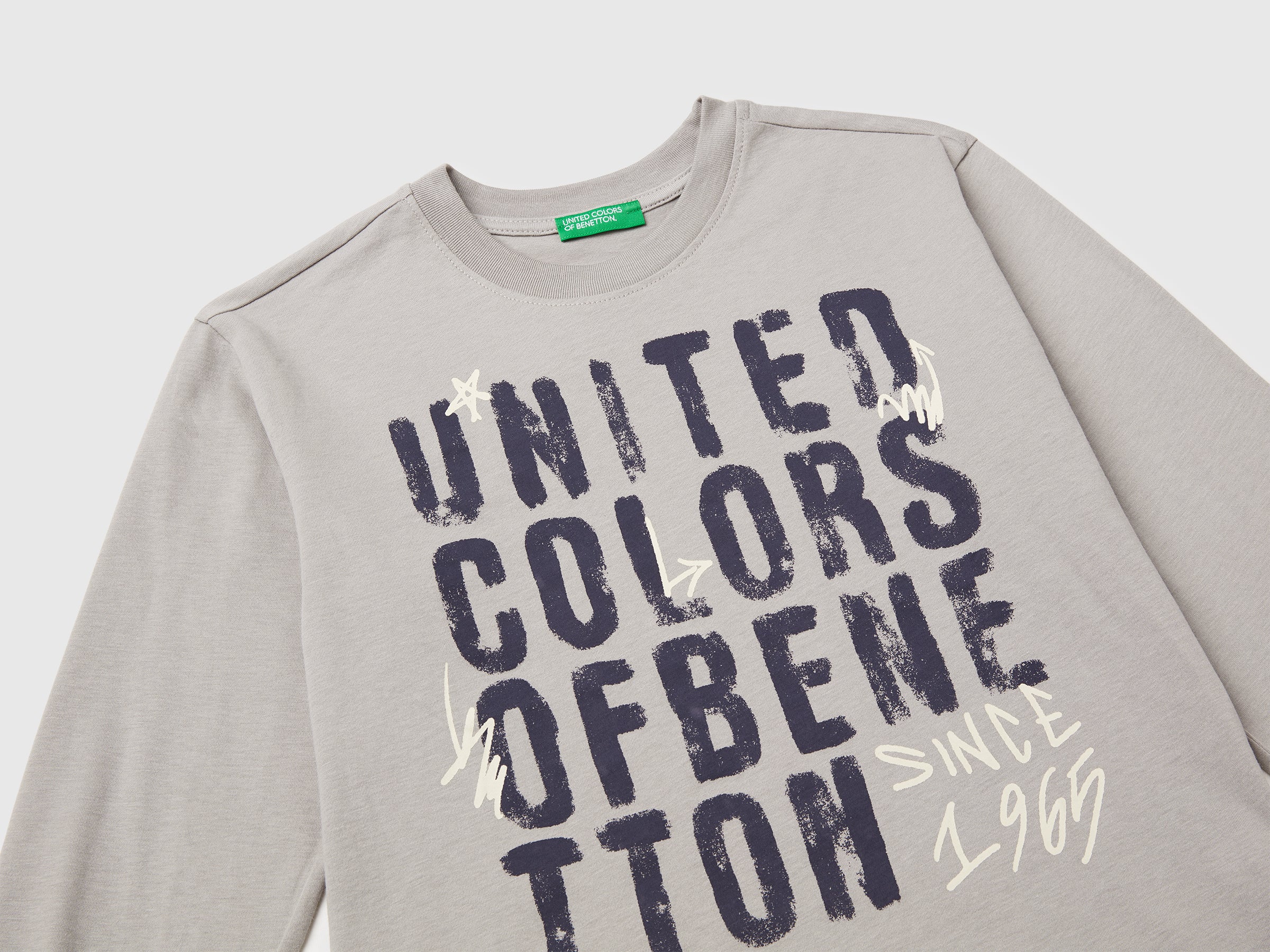 T-shirt quente com estampa logótipo - ucb_image_DS1