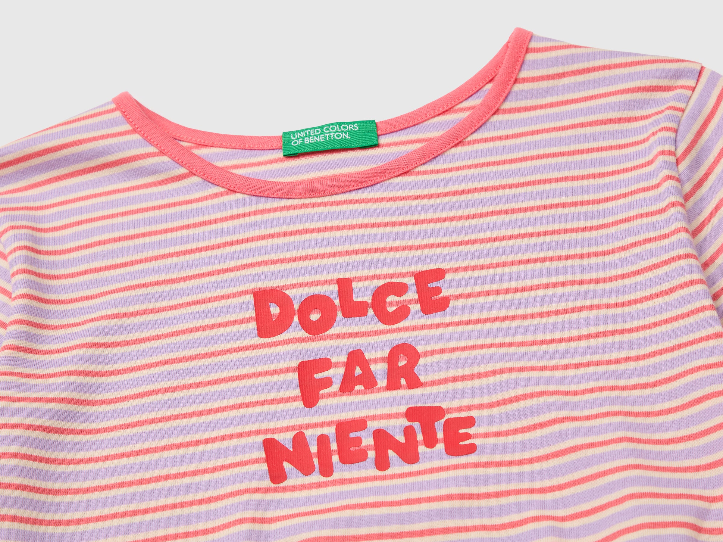 Striped T-shirt with writing - ucb_image_DS1