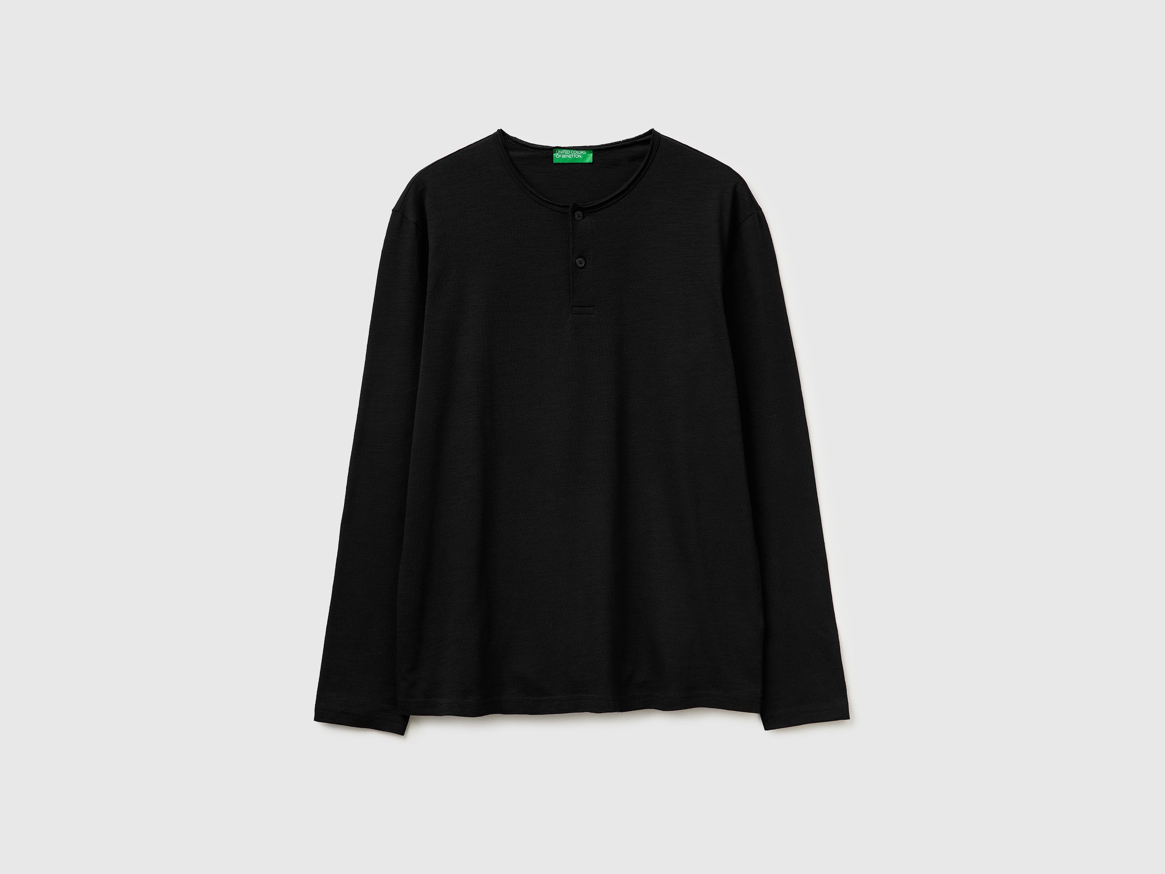 T-shirt with henley neck - ucb_image_FS