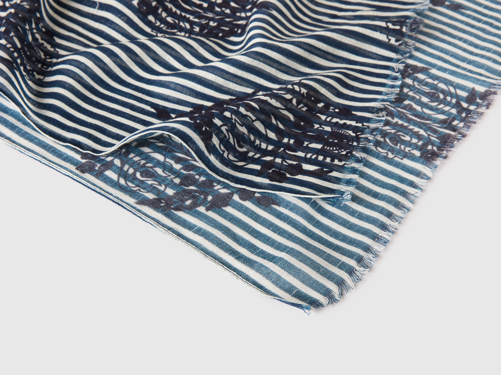 Patterned linen blend scarf - ucb_image_DS1