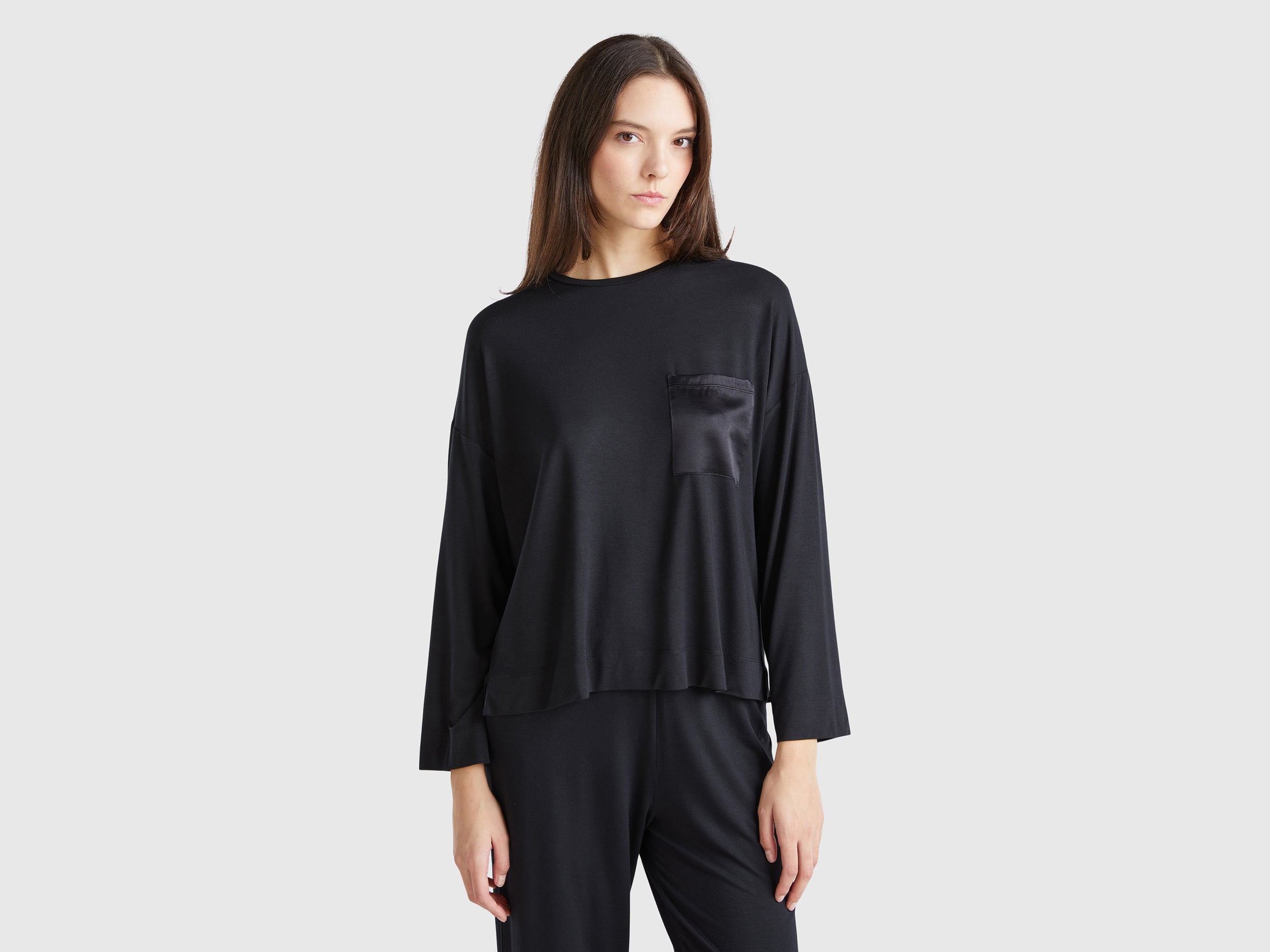 T-shirt com bolso pequeno em seda - ucb_image_F