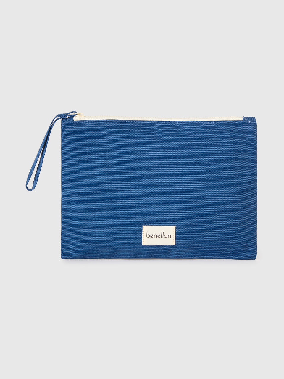 Blue tablet case - ucb_image_FS