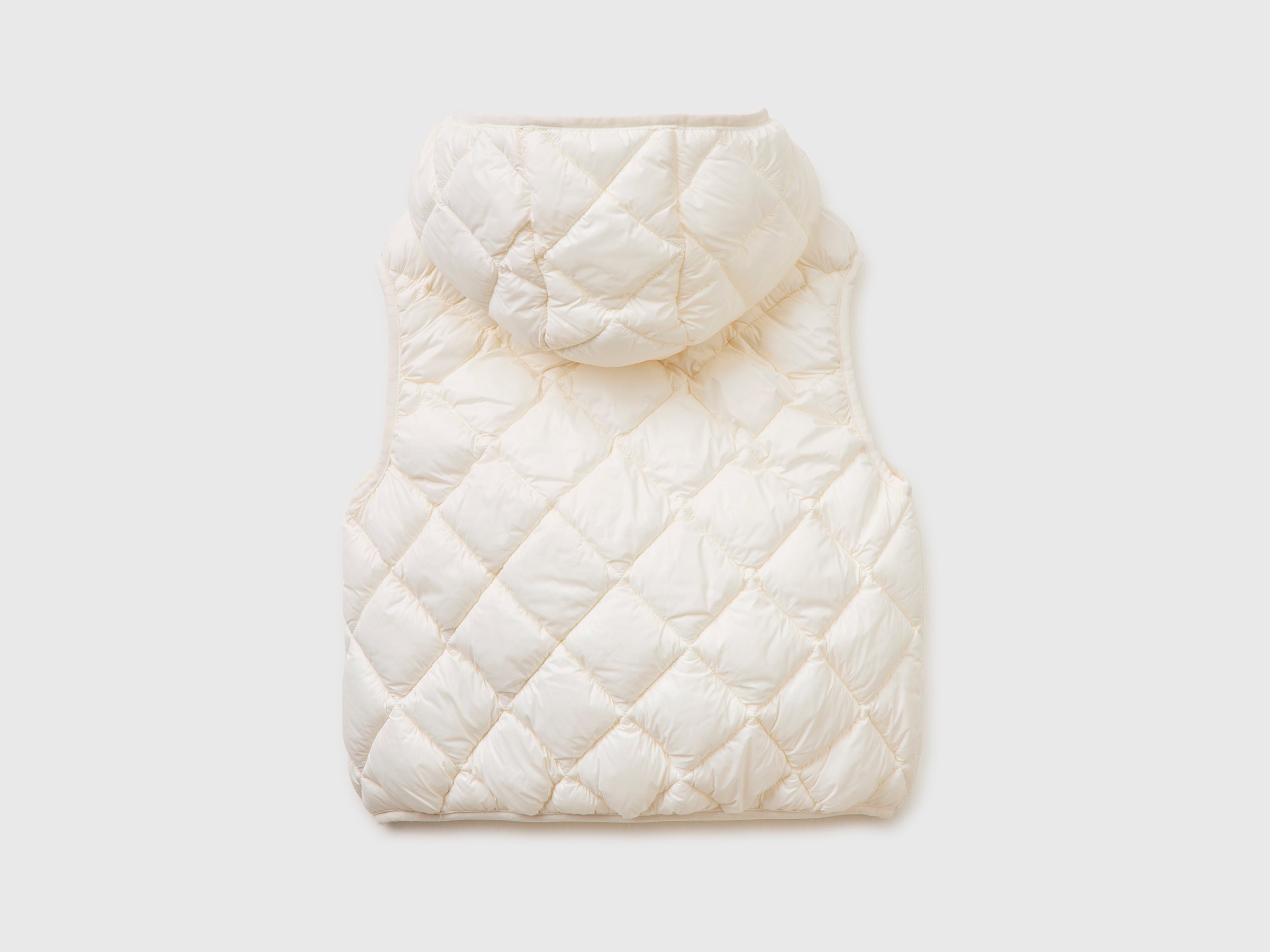 Sleeveless jacket with hood - ucb_image_BS