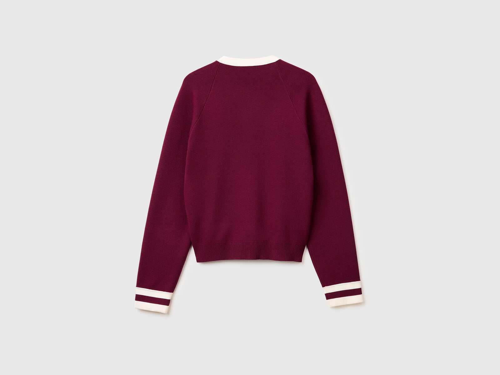 Boxy fit V-neck sweater - ucb_image_BS