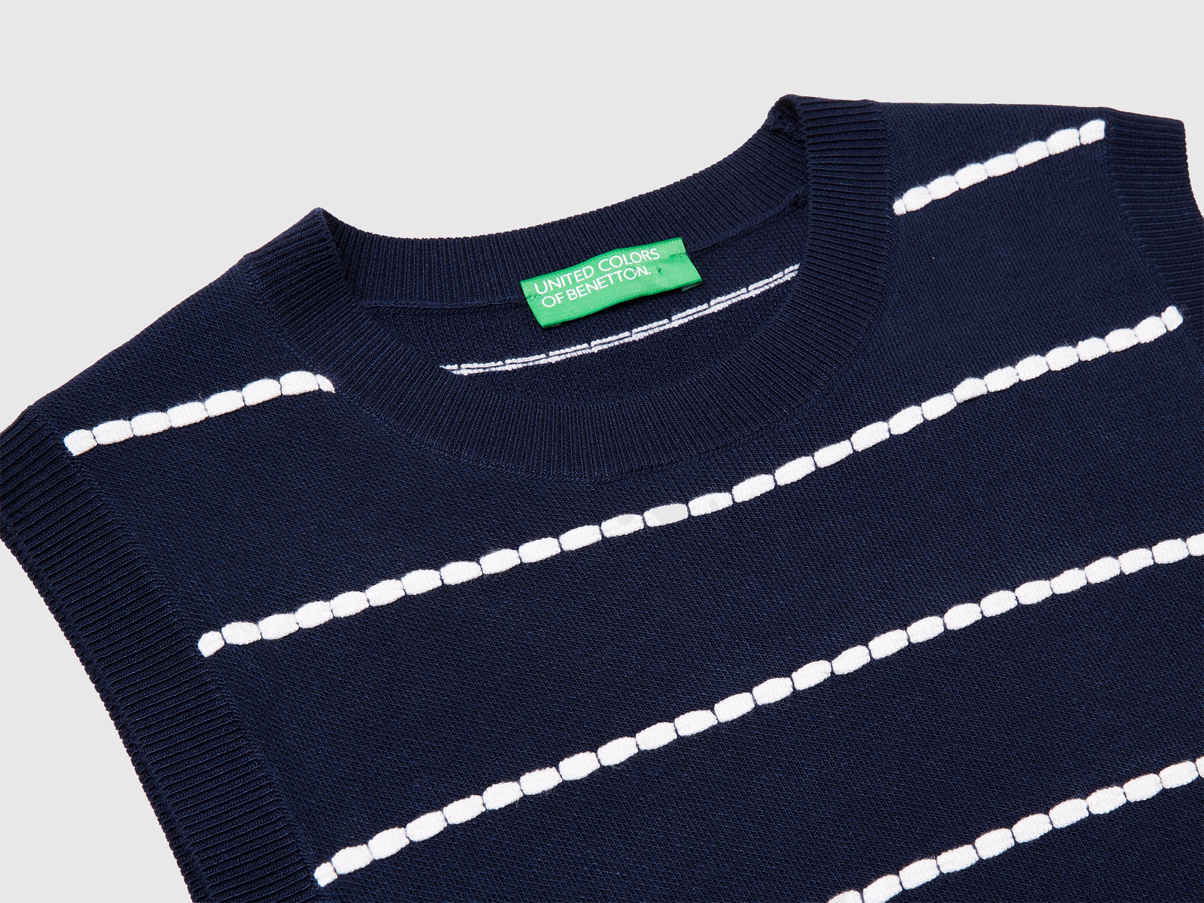 Colete jacquard em mistura de viscose - ucb_image_DS1