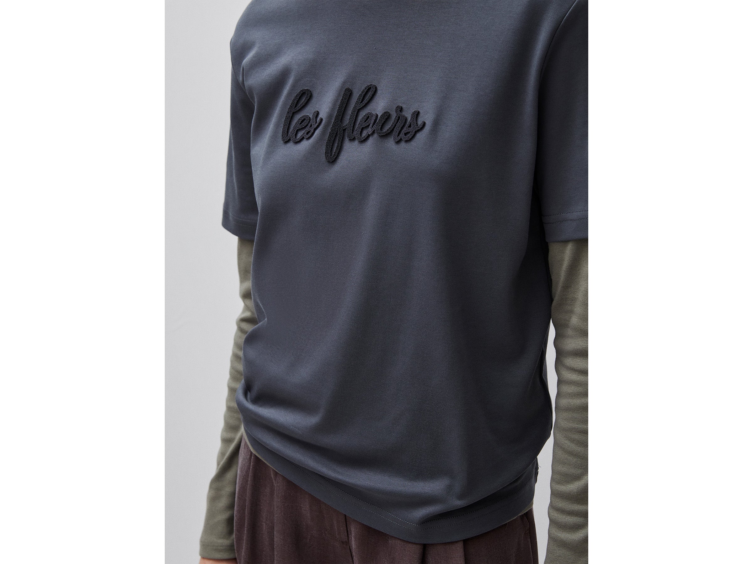 T-shirt over com bordado - ucb_image_FY