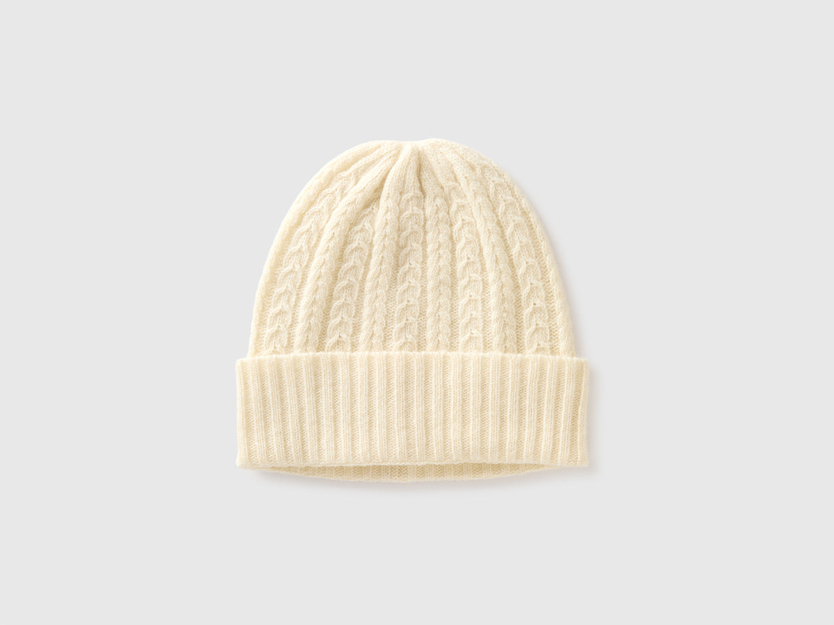 Gorro com trança - ucb_image_FS