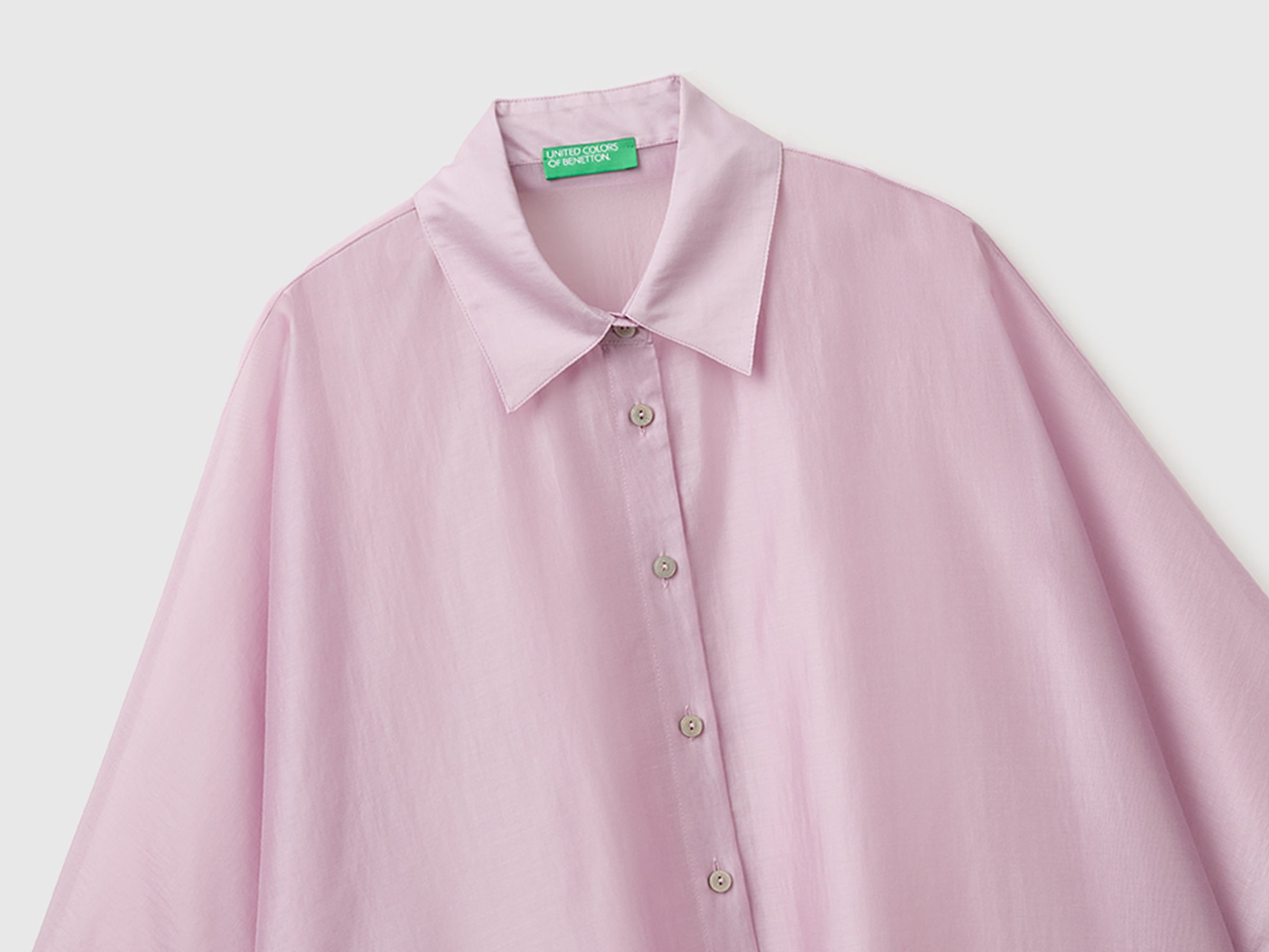Flowing shirt - ucb_image_DS1