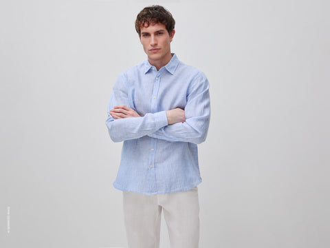 Camisa azul-claro às riscas em linho puro - ucb_image_F