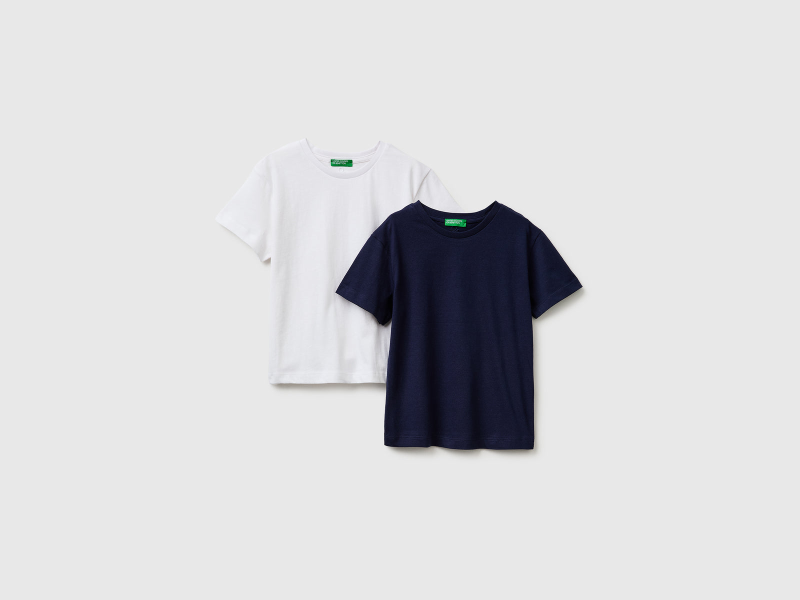 Duas t-shirts 100% algodão - ucb_image_FS