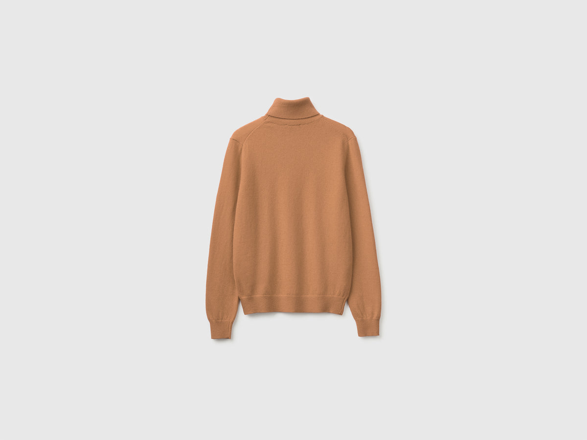 Camisola de gola alta cor camel em pura lã Merino - ucb_image_BS