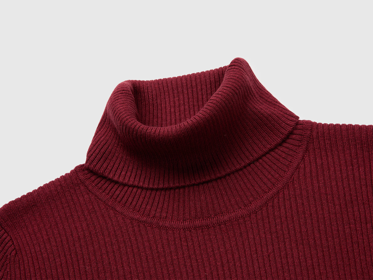 Camisola de gola alta canelada em mistura de seda e lã - ucb_image_DS1