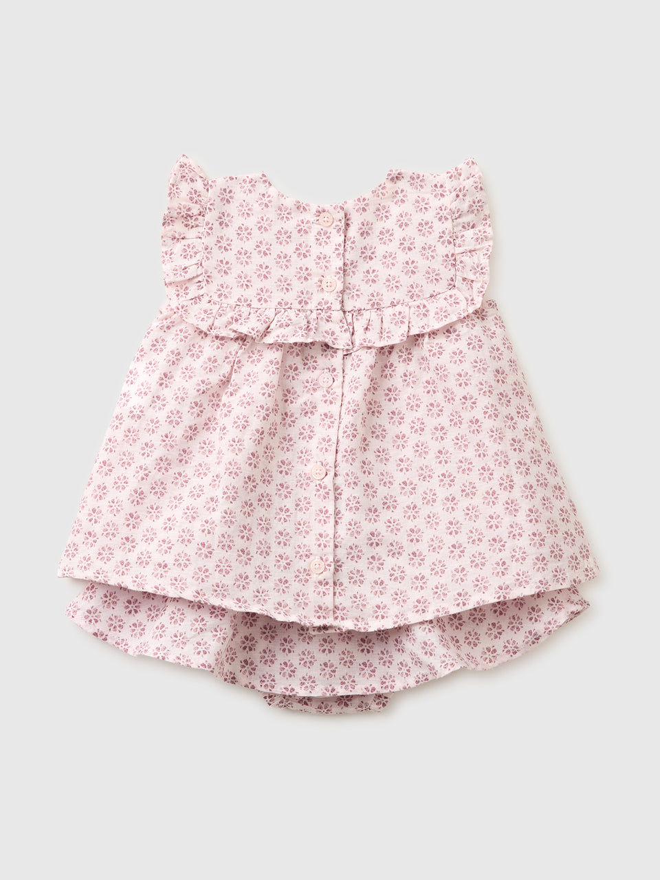 Conjunto às flores em mistura de linho - ucb_image_BS