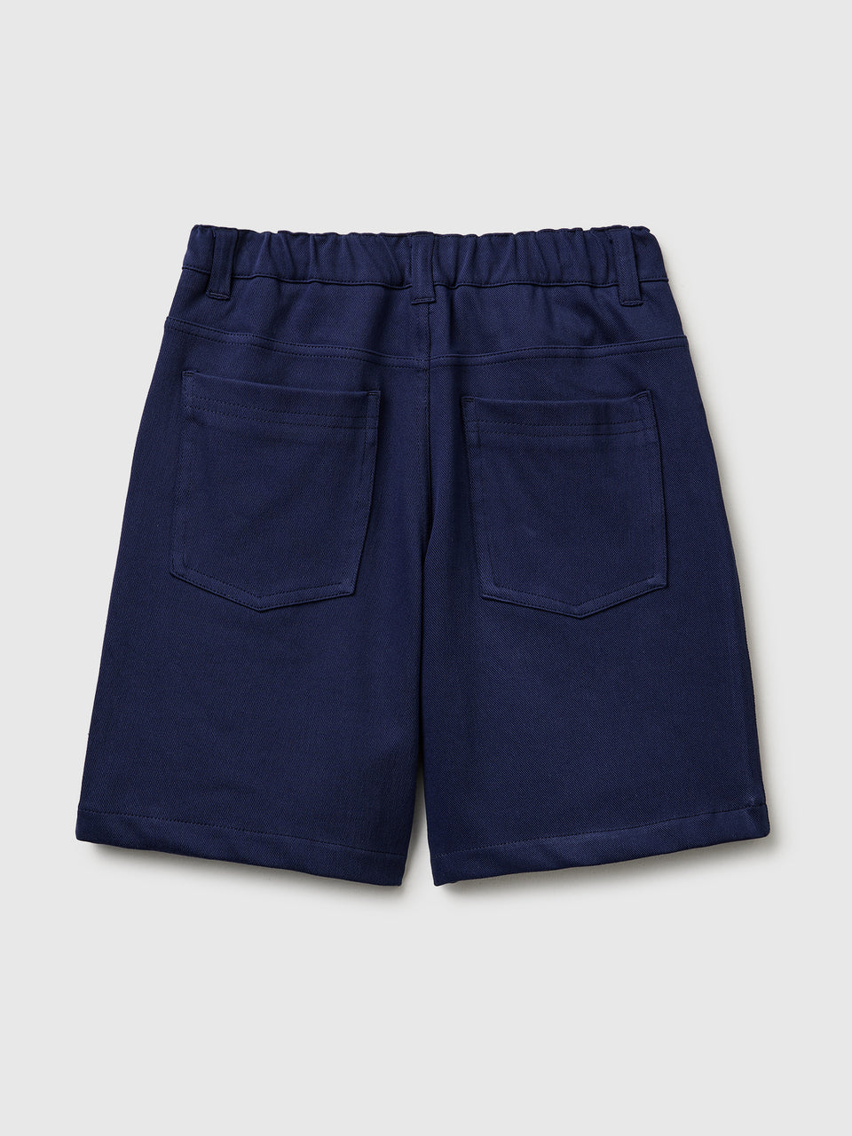 Bermuda shorts with drawstring - ucb_image_BS