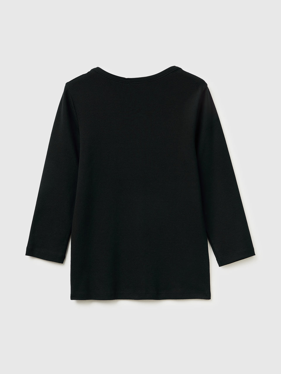 T-shirt slim fit com decote à barco - ucb_image_BS
