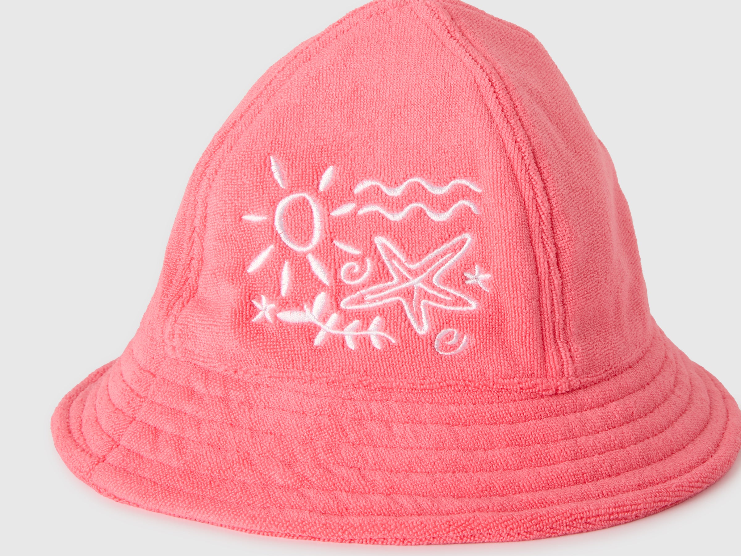 Sponge fisherman's hat - ucb_image_DS1