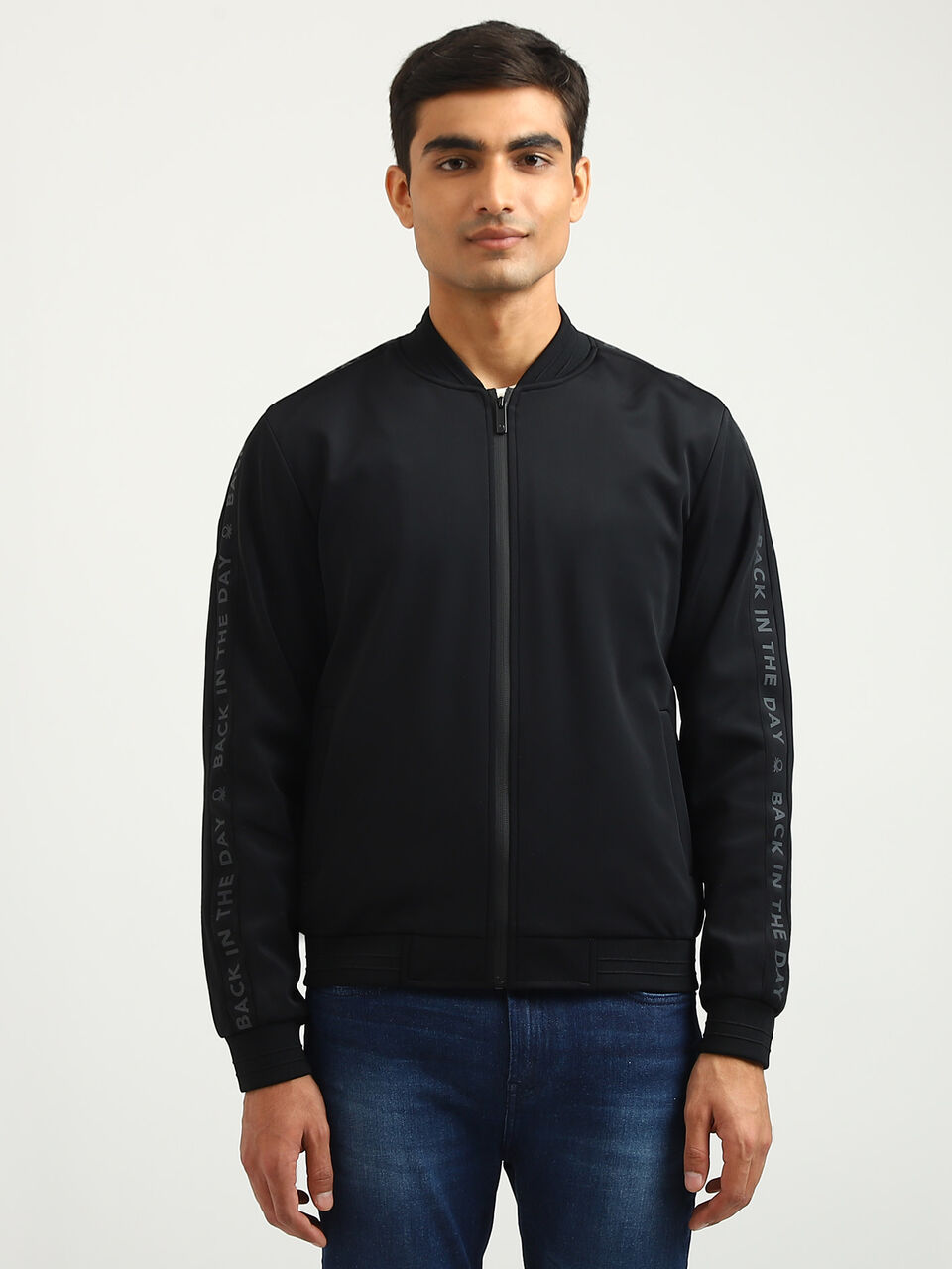 SLEEVE PRINT NEOPRENE KNIT JACKET image number null