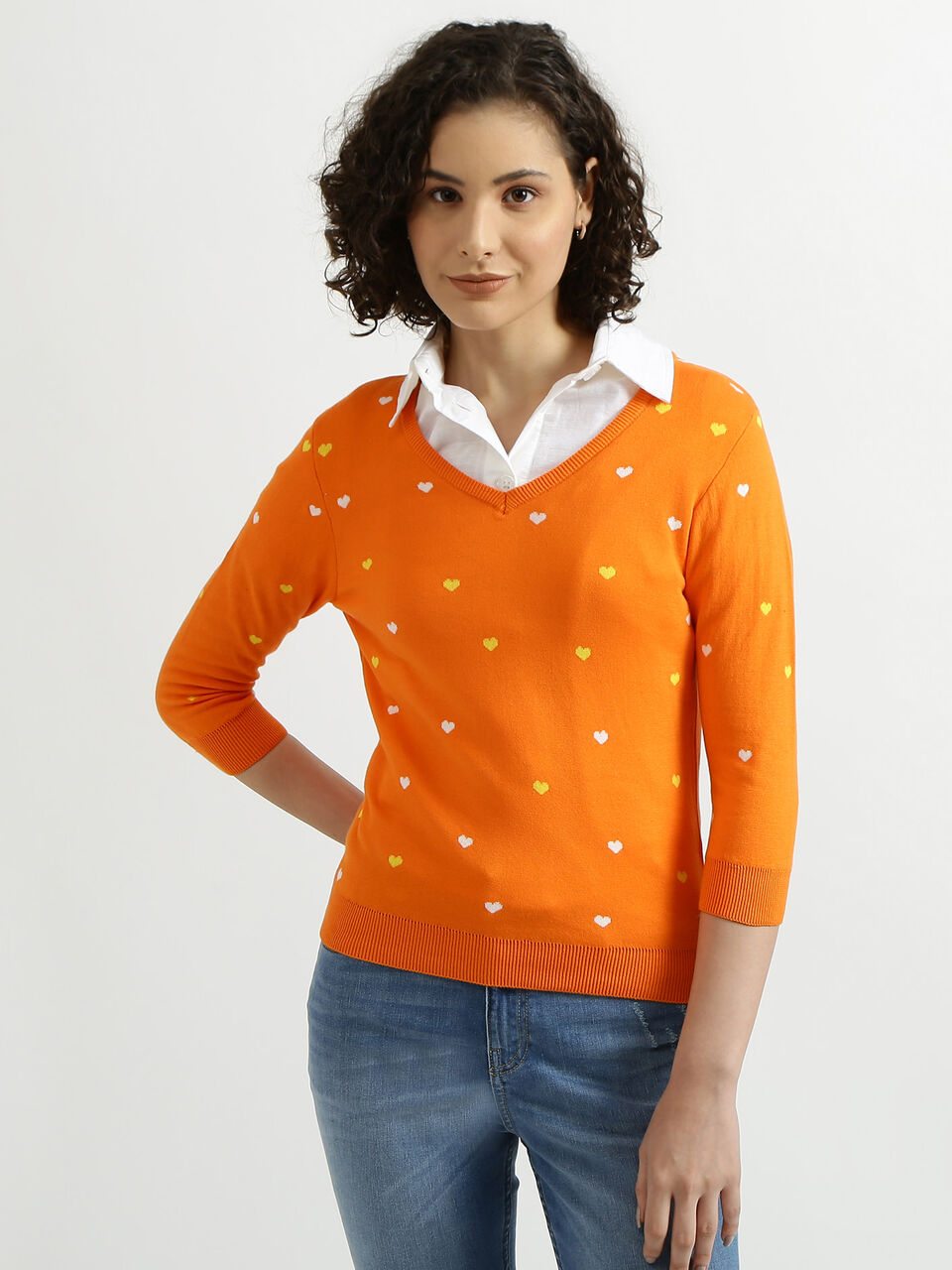 BASIC V NECK 3/4TH SLEEVE AOP TRICOT image number null