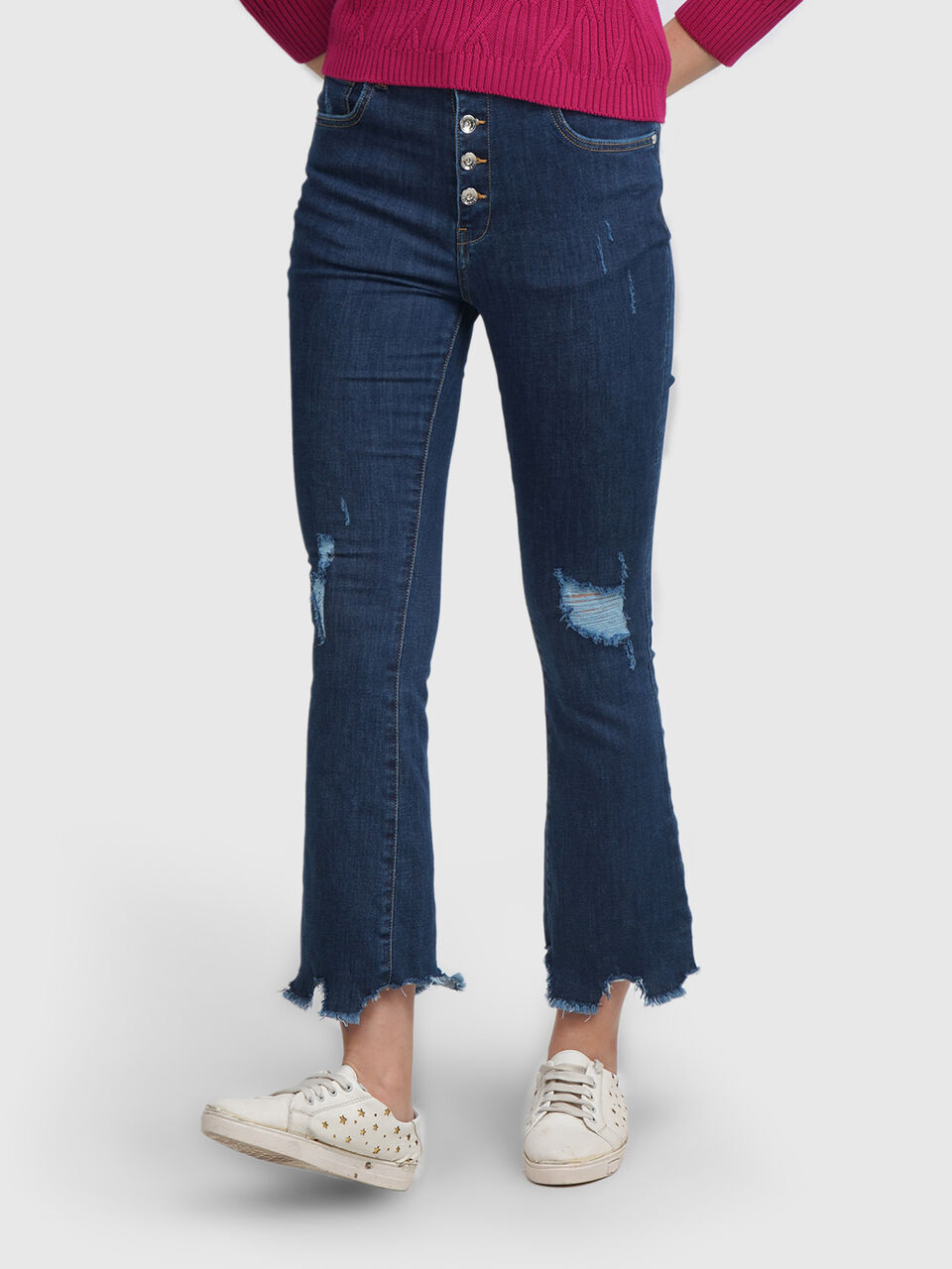 Bootcut With Damaging  And Fraying image number null