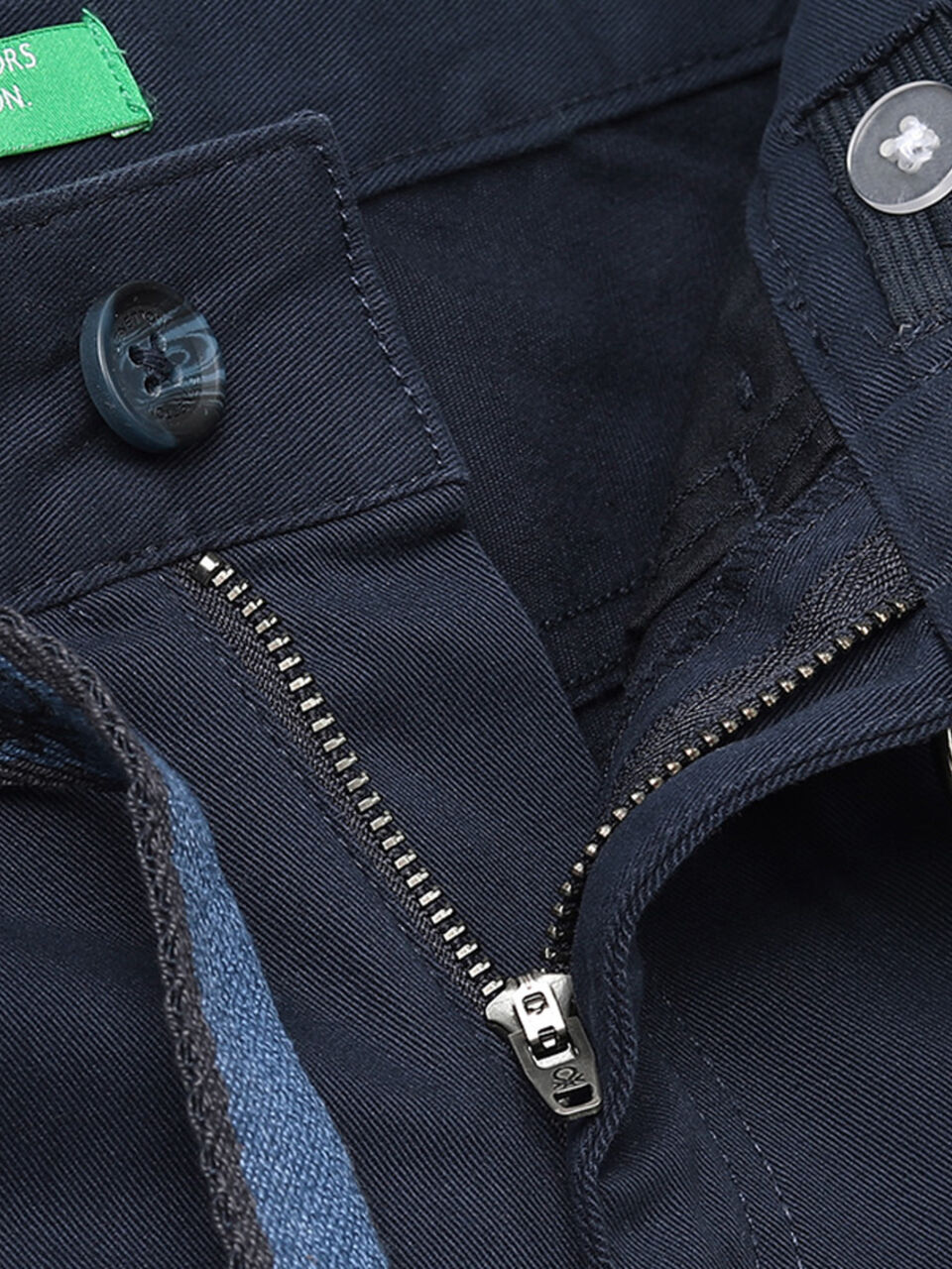 Cotton Shorts with Belt image number null