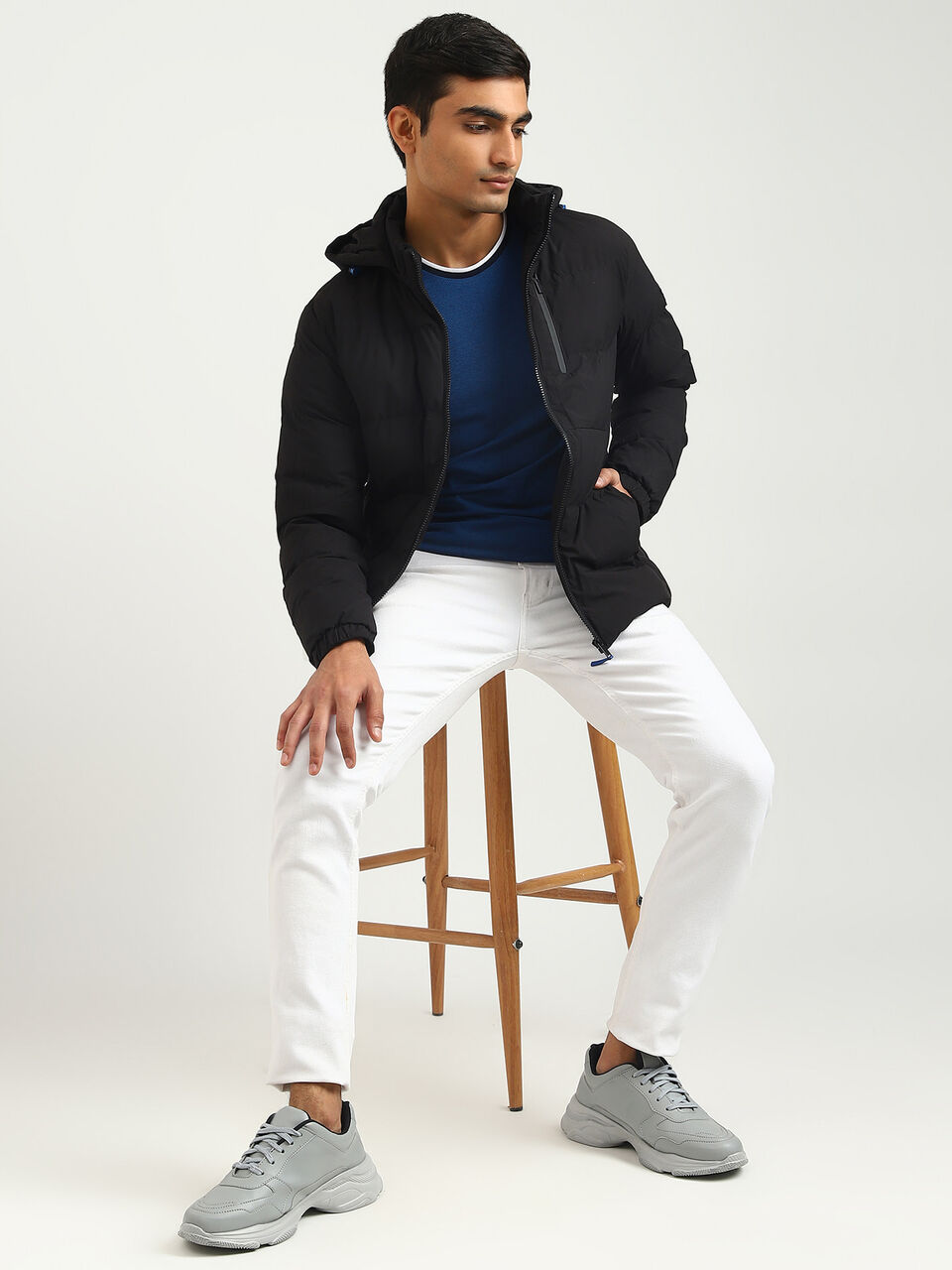 SOFT PUFFER HOODED JACKET image number null