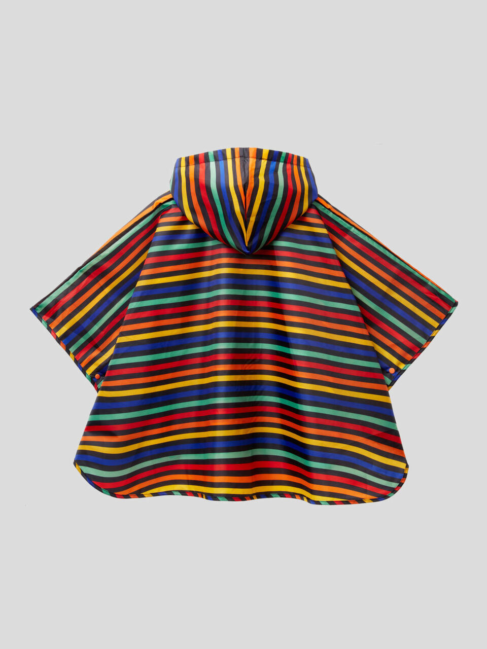 Patterned rain cape image number 2