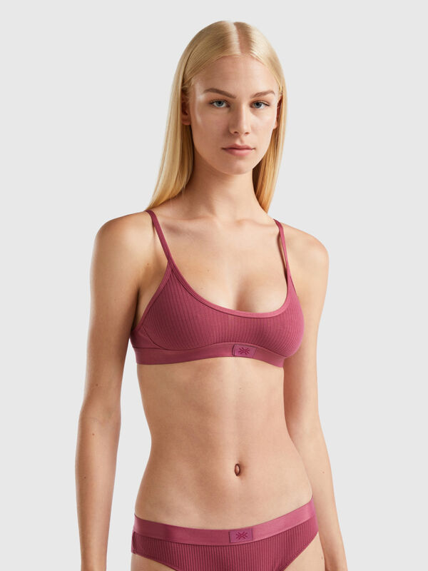 Ribbed triangle bra
