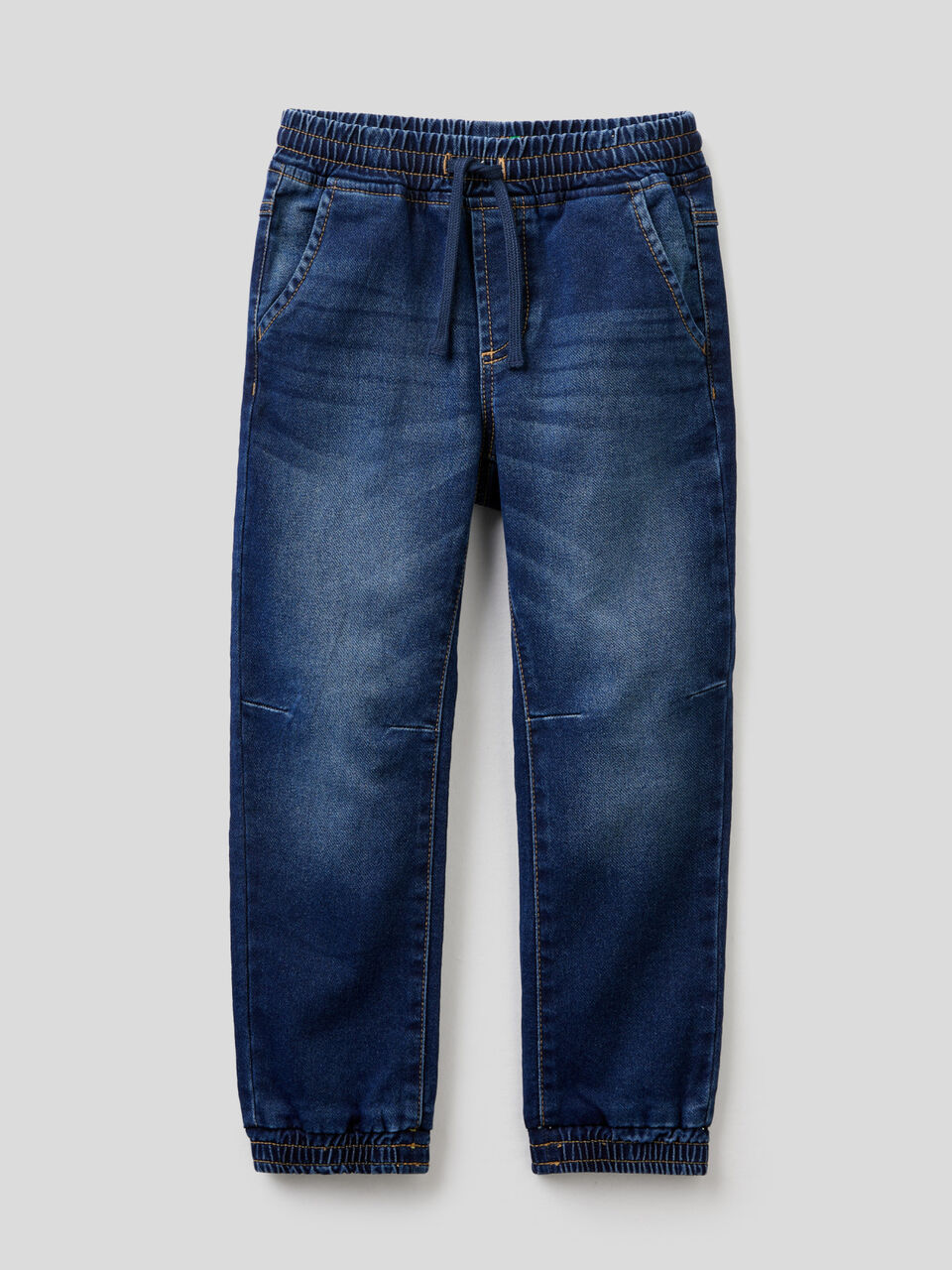 Joggers in stretch cotton image number 1