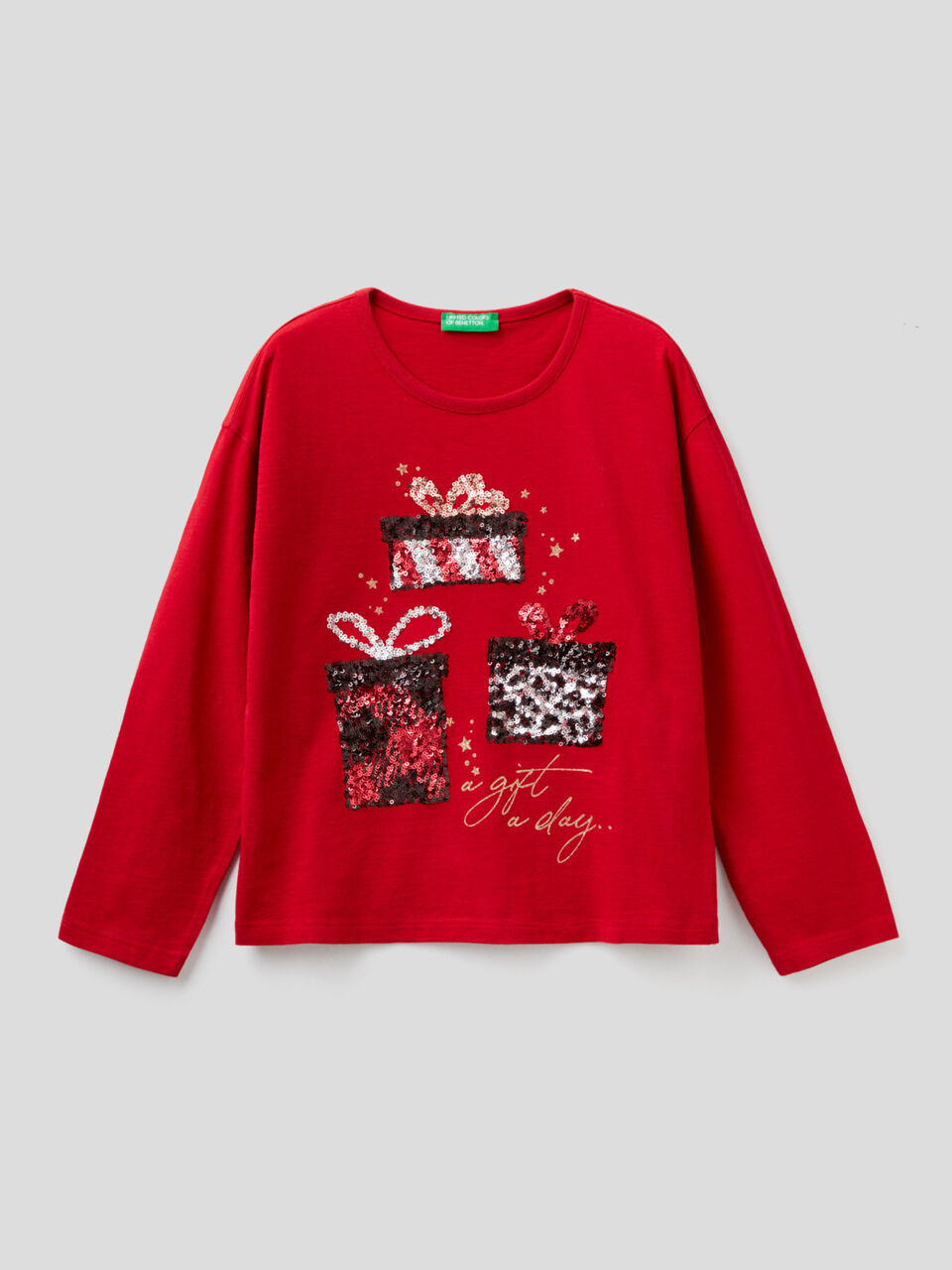 Long sleeve Christmas style t-shirt image number 1