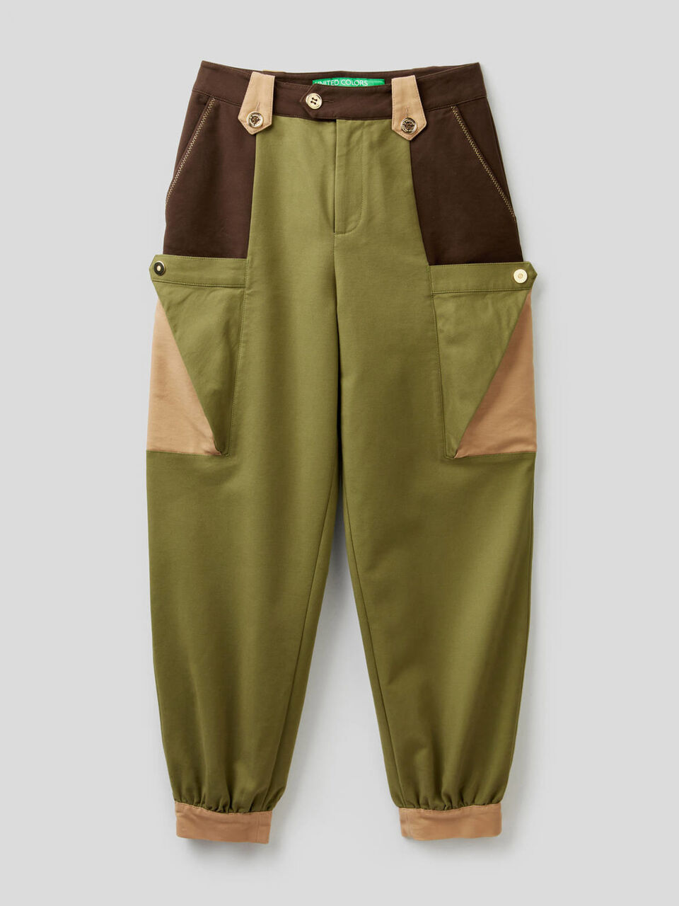 Cropped trousers with maxi pockets image number null