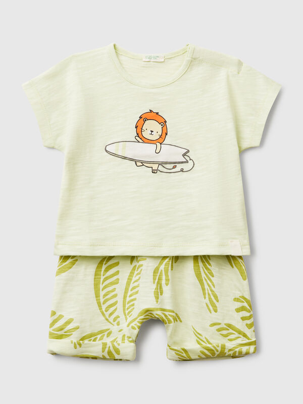 Lightweight t-shirt and shorts set New Born (0-18 months)