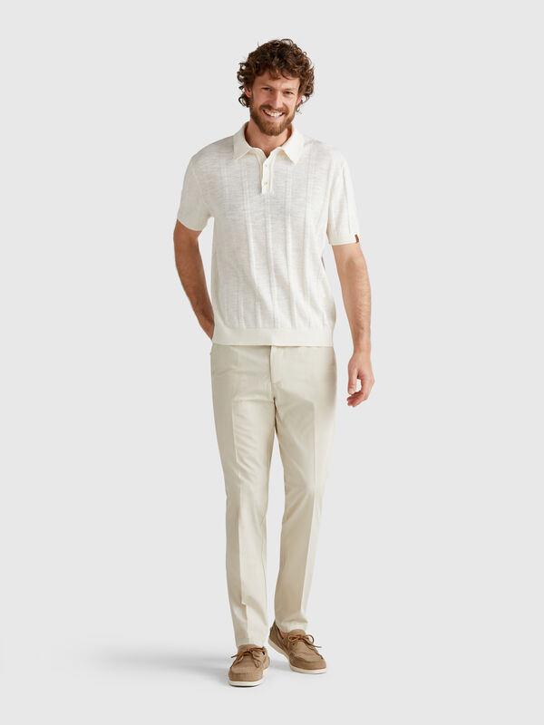 Slim fit chinos in light cotton Men