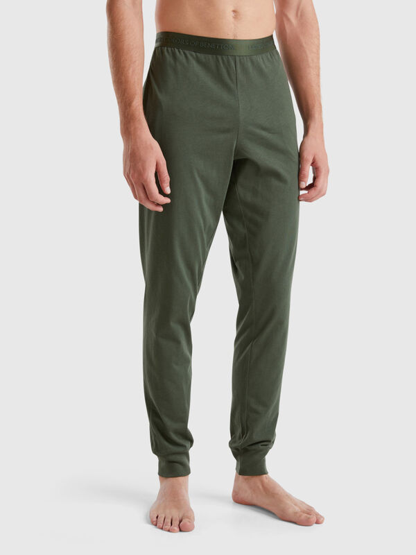 Trousers with elastic logo Men