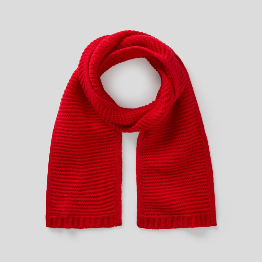Wool blend knit scarf
