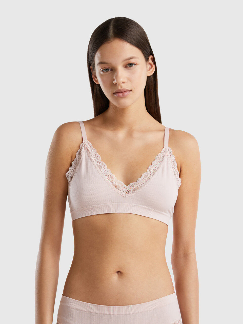Ribbed triangle bra
