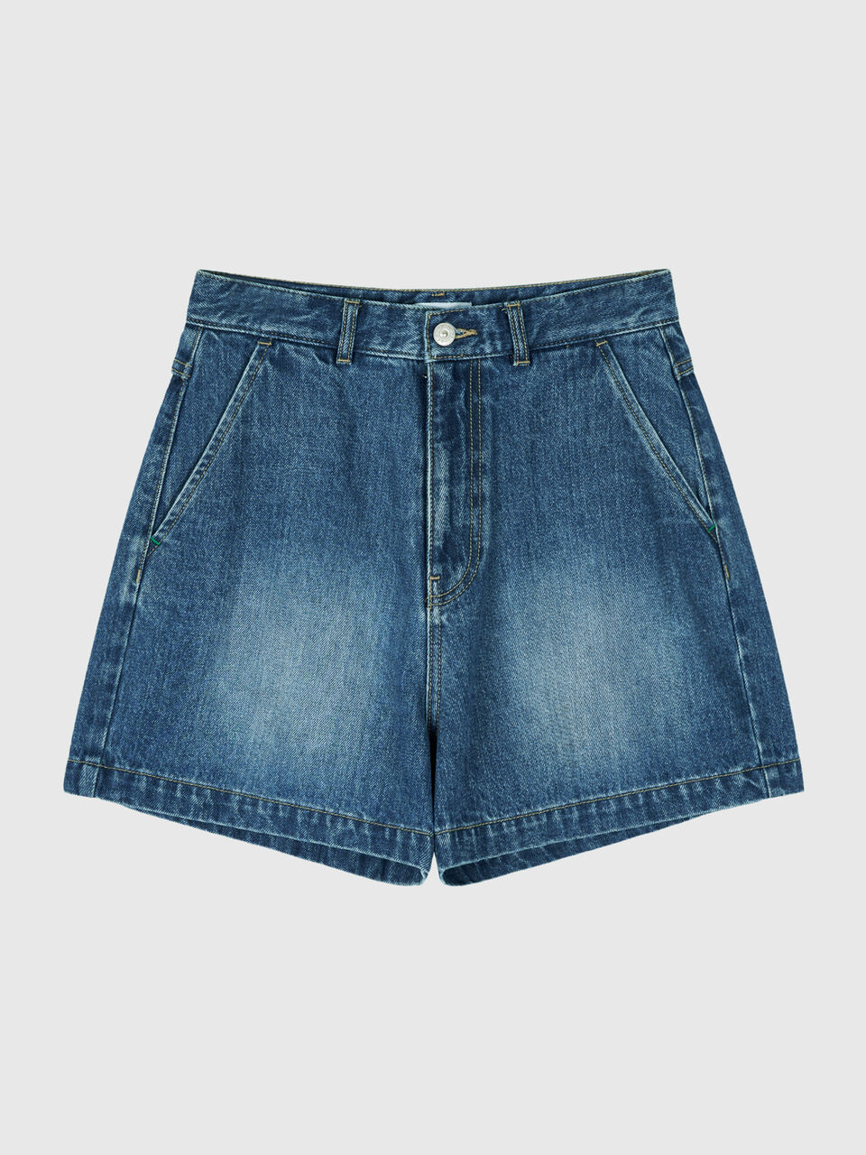 SHORTS Women image number 1