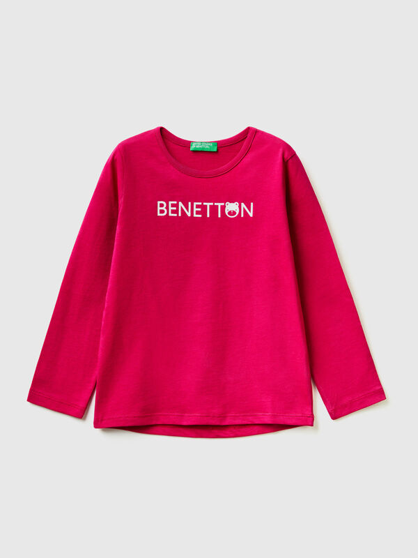 100% cotton t-shirt with logo