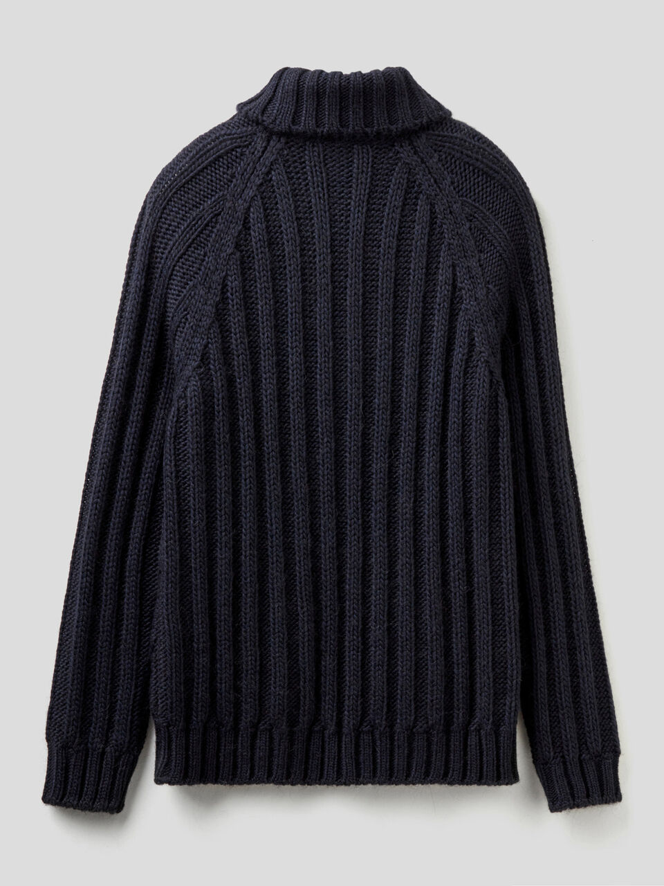 Turtleneck sweater image number 2