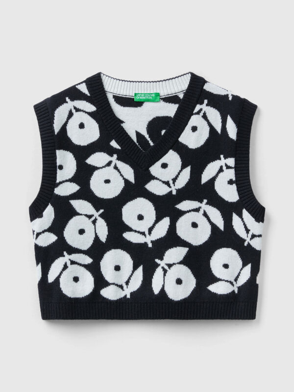 Boxy fit floral vest