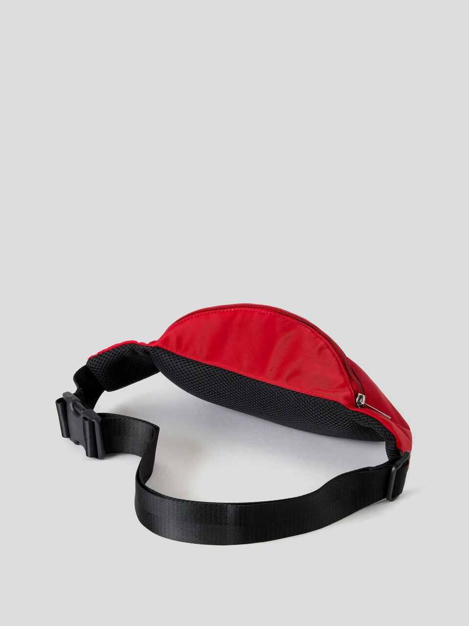 Unisex bum bag with embroidered logo image number 2