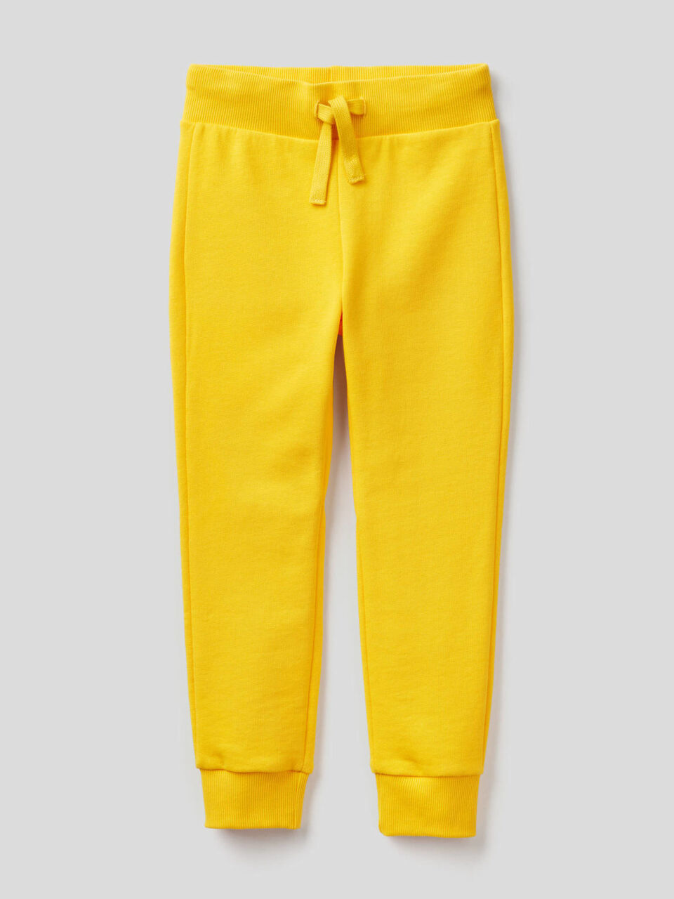 Sporty sweatpants image number 1