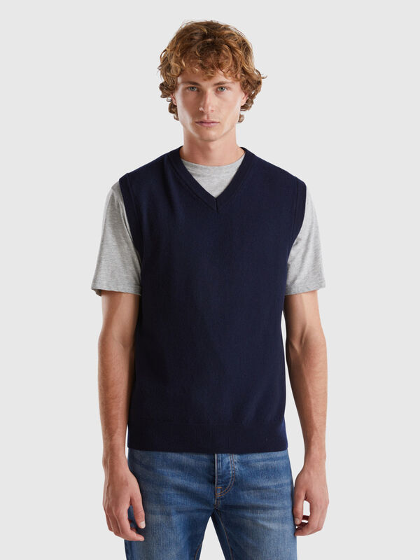 Dark blue vest in pure Merino wool Men