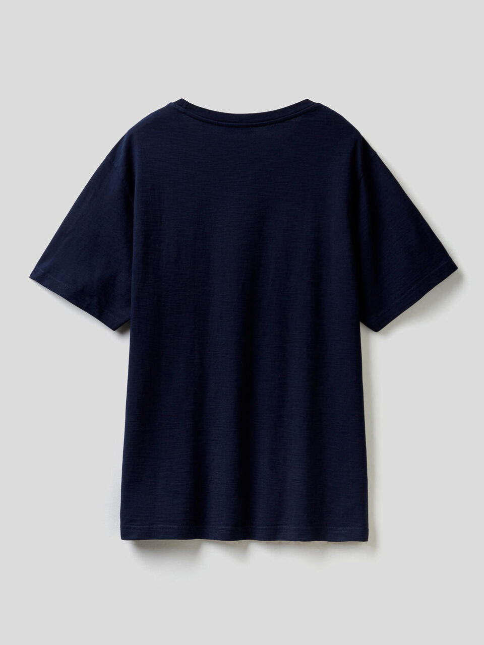 T-shirt with clashing pocket image number 2