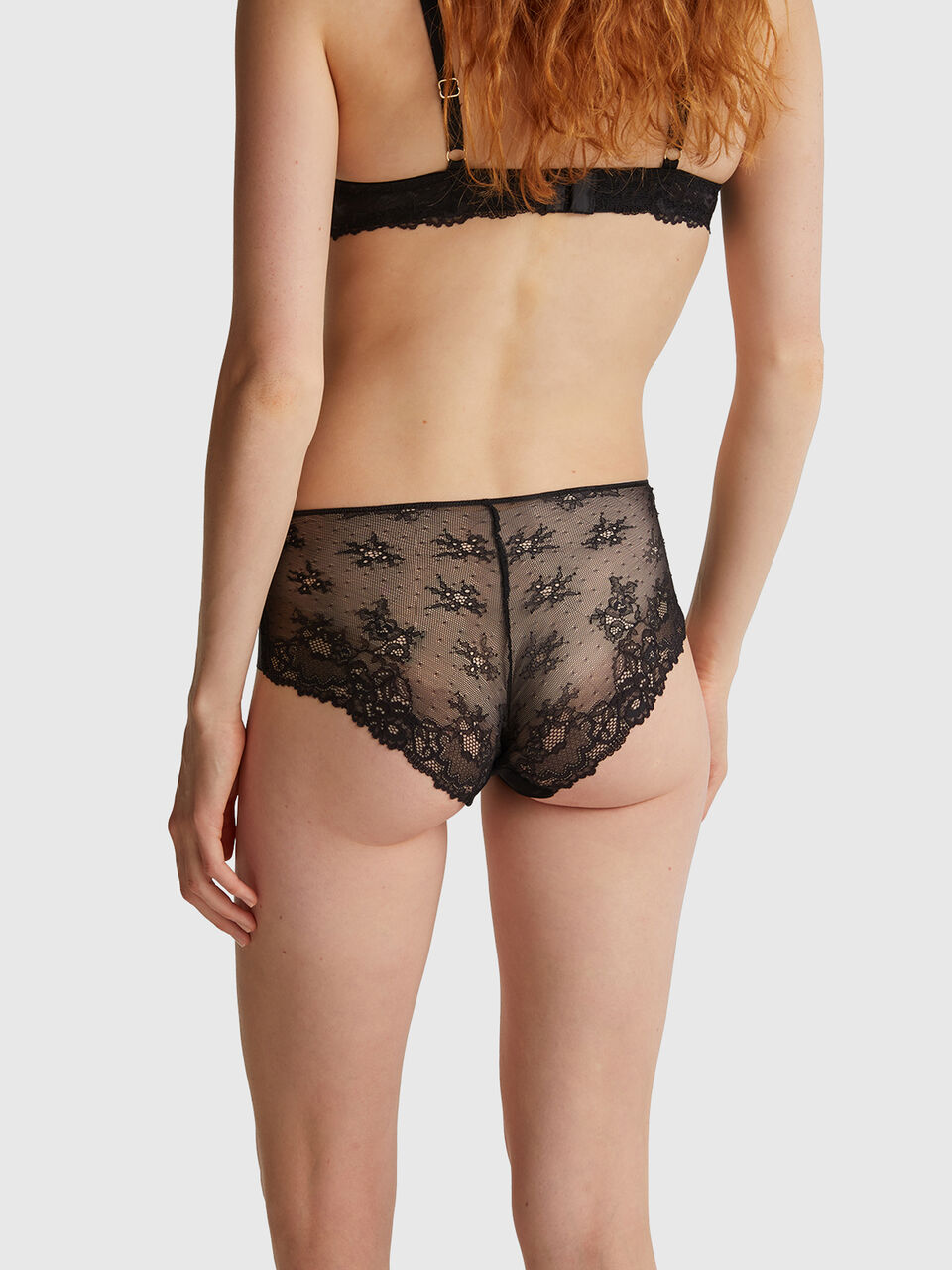 BRIEFS Women image number null