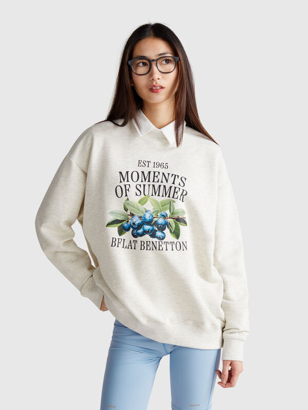 Sweatshirt with fruit print Women