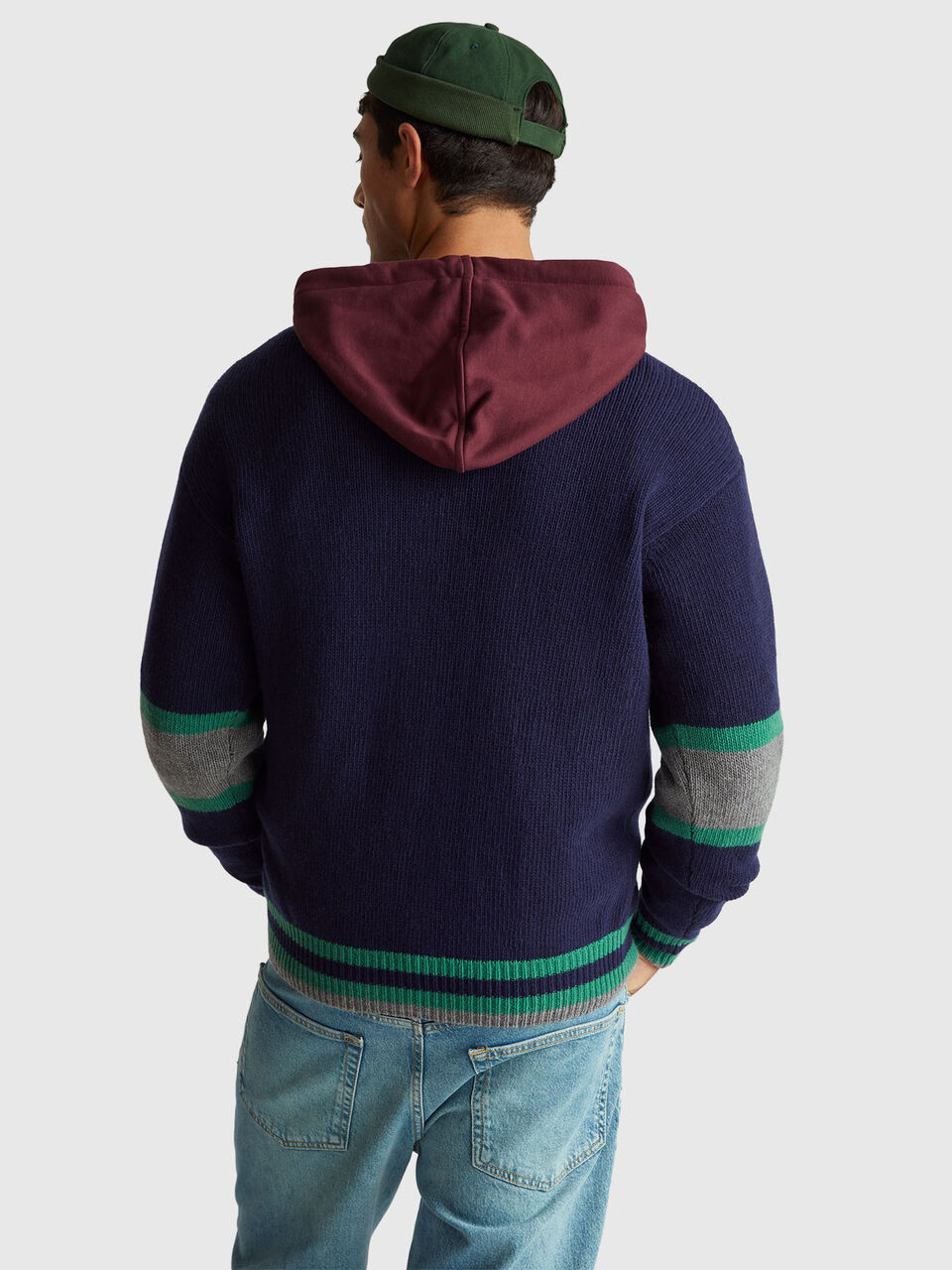 V NECK SWEATER L/S Men image number null