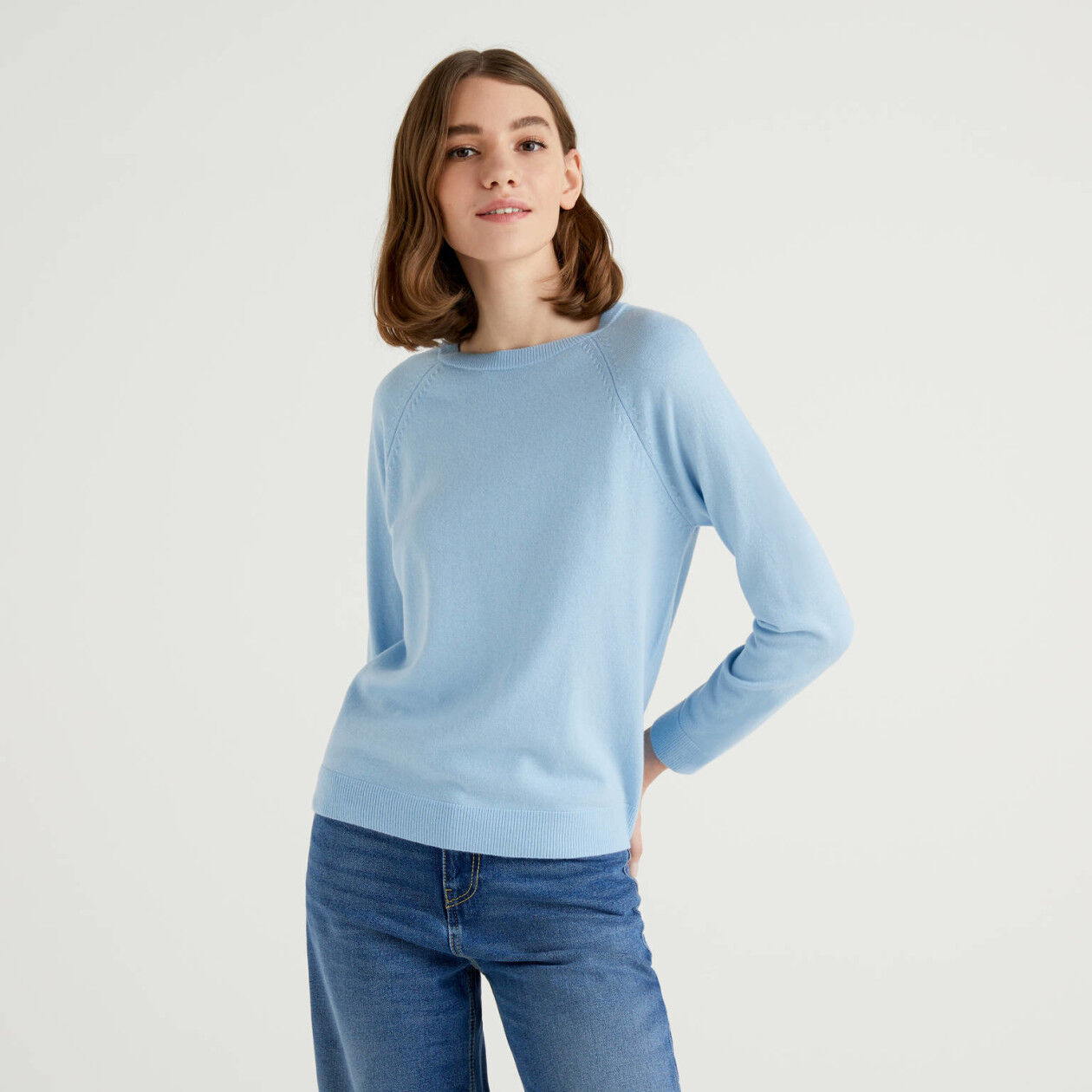 Light blue crew neck sweater women's clearance
