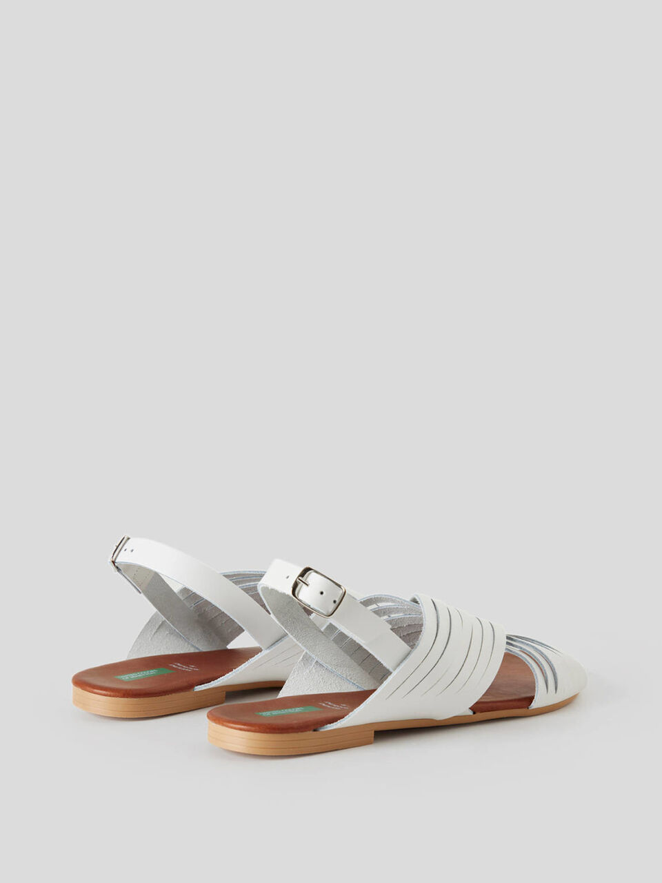 Criss-cross flat sandals image number 2