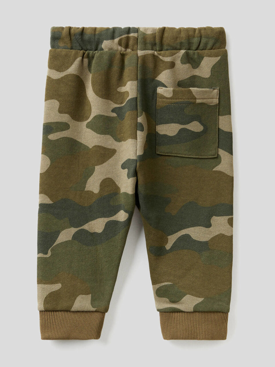 Patterned sweatpants image number 2