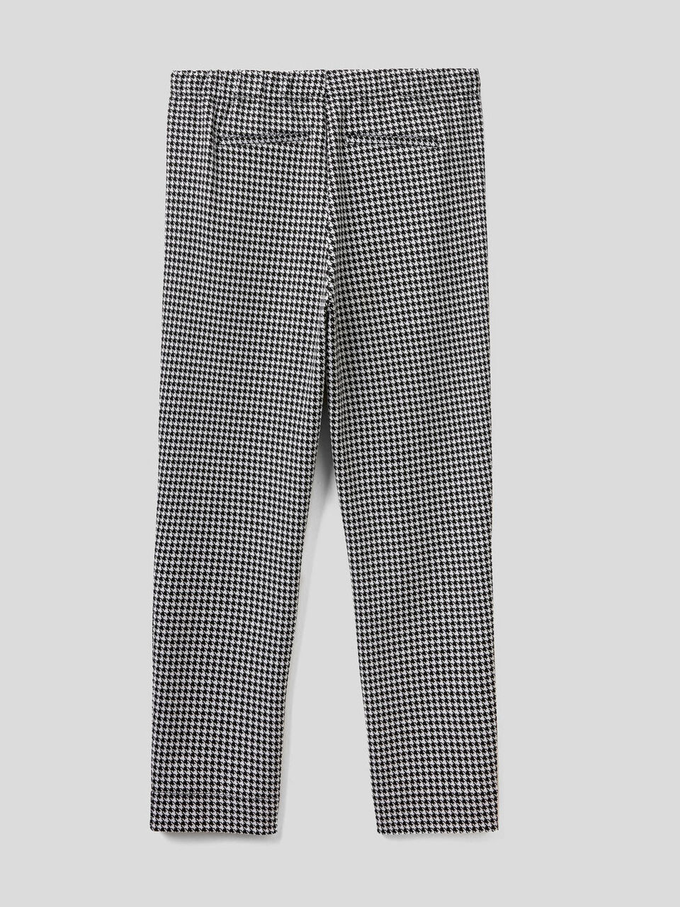 Patterned trousers with elastic waist image number 2